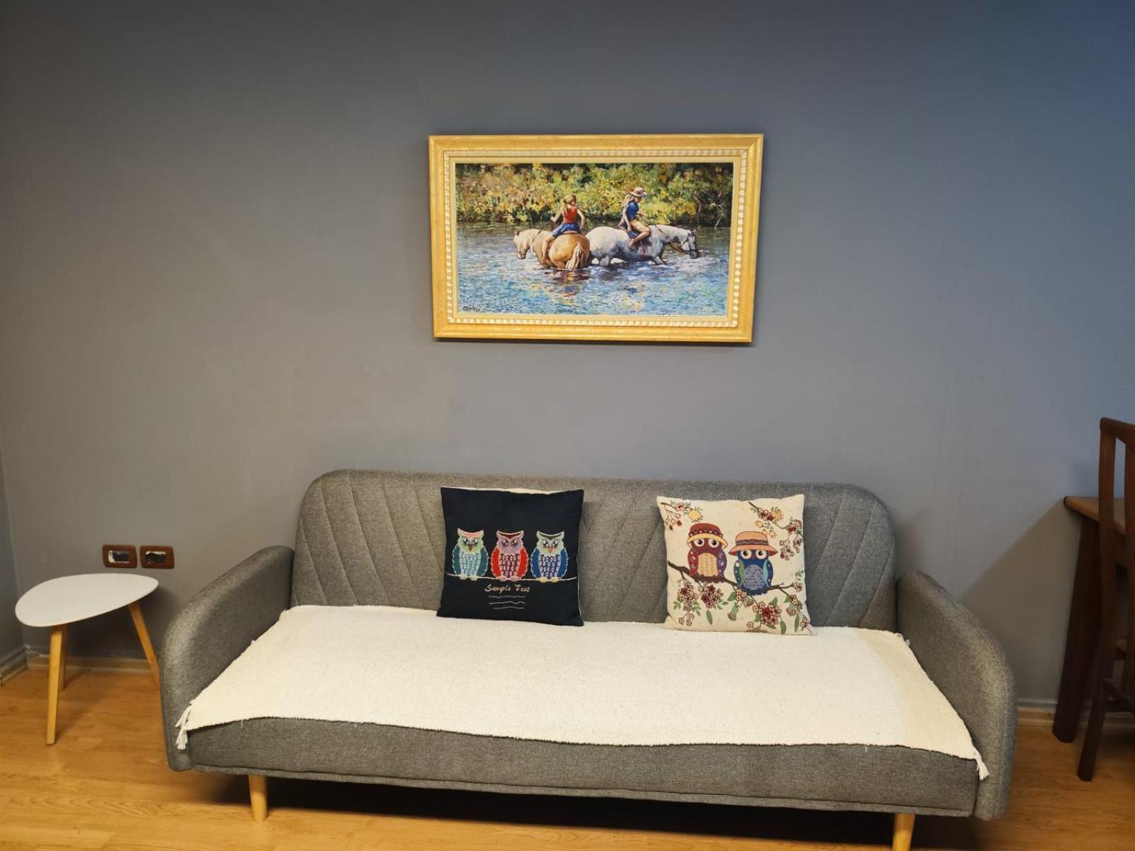 The Best Guesthouse In Tirana Esterno foto